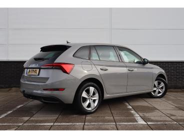 SPOTICAR Skoda Scala 1.0 Tsi Ambition * Airco * Apple Carplay * Trekhaa Tweedehands - Hatchback Benzine Grijs - Almere - 1200280604_4