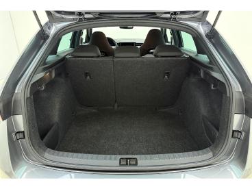 SPOTICAR Skoda Scala 1.0 Tsi Sport Business Automaat | Digitale Cockpit Tweedehands - Hatchback Benzine Grijs - Sneek - 1200292437_3