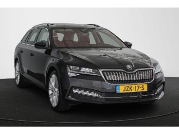 SPOTICAR Skoda Superb 1.4 Tsi Iv Business Edition Pano Stuur-stoelverwar Tweedehands - Hatchback Plugin Hybrid Zwart - Mijdrecht - 1200287779_2