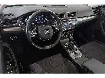 SPOTICAR Skoda Superb 1.4 Tsi Iv Business Edition Pano Stuur-stoelverwar Tweedehands - Hatchback Plugin Hybrid Zwart - Mijdrecht - 1200287779_5