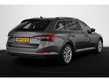 SPOTICAR Skoda Superb Combi 1.4 Tsi Iv Style Panoramadak Matrix Led Memo Tweedehands - Stationwagen Plugin Hybrid Grijs - Mijdrecht - 1200302308_3
