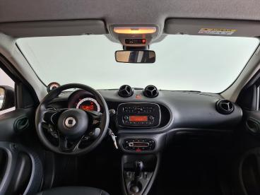 SPOTICAR Smart Forfour Eq 82pk Essential Nl-auto | 11.000km!!! | Stoelver Tweedehands -  Elektrisch Zwart - Heemskerk - 1200266075_4