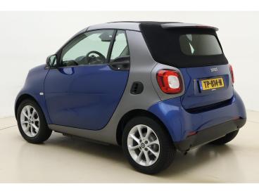 SPOTICAR Smart Fortwo Cabrio 1.0 Perfect Automaat Cabriolet | Climate Co Tweedehands -  Benzine Blauw - Leeuwarden - 1200281526_4