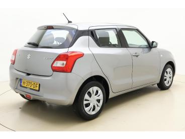 SPOTICAR Suzuki Swift 1.2 Comfort 90pk | Airco | Bluetooth | Centrale Ve Tweedehands -  Benzine Grijs - Sneek - 1200282455_2