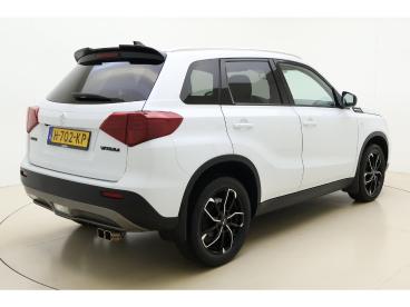 SPOTICAR Suzuki Vitara 1.0 Boosterjet Select 111 Pk | Stoelverwarming | N Tweedehands - Suv Benzine Wit - Heerenveen - 1200276342_2