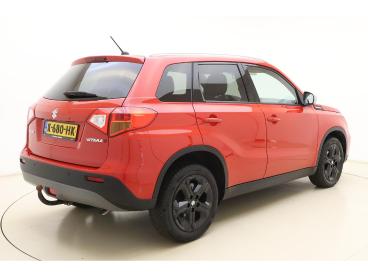 SPOTICAR Suzuki Vitara 1.4 S | Trekhaak L Climate Control L Bluetooth L L Tweedehands - Suv Benzine Rood - Leeuwarden - 1200296680_2