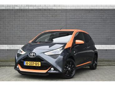 SPOTICAR Toyota Aygo 1.0 Vvt-i X-jbl / Carplay / Camera / 15"lm Velgen Tweedehands -  Benzine Grijs - Mijdrecht - 1200284469_1