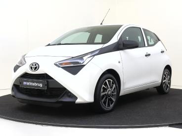 SPOTICAR Toyota Aygo 1.0 Vvt-i X-fun | Airconditioning | Blue Tooth | Tweedehands -  Benzine Wit - Den Haag - 1200287404_1