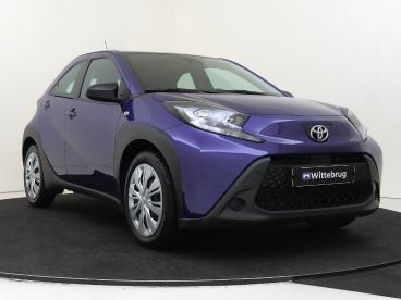 SPOTICAR Toyota Aygo X 1.0 Vvt-i Mt Play Apple Carplay | Airco | Camera Tweedehands -  Benzine Blauw - Naaldwijk - 1200289348_3
