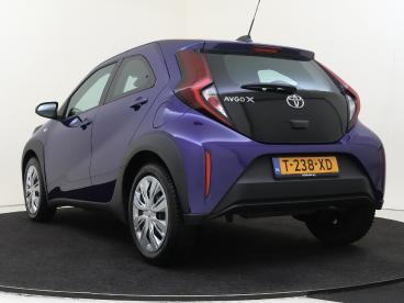 SPOTICAR Toyota Aygo X 1.0 Vvt-i Mt Play Apple Carplay | Airco | Camera Tweedehands -  Benzine Blauw - Naaldwijk - 1200289348_4