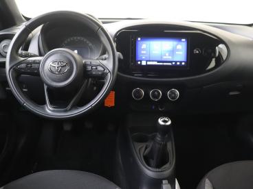 SPOTICAR Toyota Aygo X 1.0 Vvt-i Mt Play Tweedehands -  Benzine Wit - Den Haag - 1200290436_5