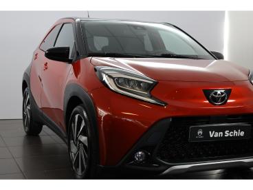 SPOTICAR Toyota Aygo X Vvt-i Mt Envy Jbl | Carplay | Lichtmetaal | Two- Tweedehands -  Benzine Rood - 's-gravenzande - 1200292435_5
