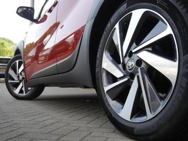SPOTICAR Toyota Aygo X 1.0 Vvt-i Mt Envy | Jbl | Carplay / Android Auto Tweedehands -  Benzine Rood - Sneek - 1200297031_5