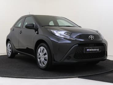 SPOTICAR Toyota Aygo X 1.0 Vvt-i Mt Play Tweedehands -  Benzine Zwart - Den Haag - 1200297786_3