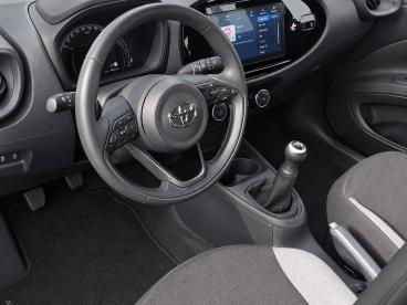 SPOTICAR Toyota Aygo X 1.0 Vvt-i Mt Play Apple Carplay | Camera | Airco Tweedehands -  Benzine Zwart - Naaldwijk - 1200302305_4