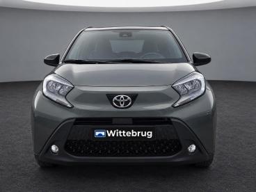 SPOTICAR Toyota Aygo X 1.0 Vvt-i Mt Pulse | Camera | Stoelverwarming | Tweedehands -  Benzine Groen - Bergschenhoek - 1200303403_5