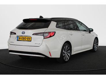 SPOTICAR Toyota Corolla Touring Sports 1.8 Hybrid Dynamic Stoelverwarming Clima Camera Ke Tweedehands - Stationwagen Hybride Wit - Mijdrecht - 1200285839_3