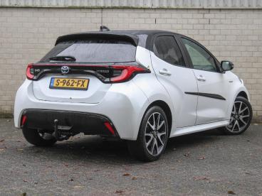 SPOTICAR Toyota Yaris 1.5 Hybrid Executive | Trekhaak | Camera | Navigat Tweedehands - Hatchback Hybride Wit - Zeist - 1200282593_5