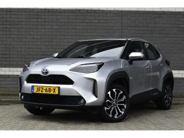 SPOTICAR Toyota Yaris 1.5 Hybrid Dynamic / Navi / Apple Carplay / Camera Tweedehands - Hatchback Hybride Grijs - Mijdrecht - 1200283556_1