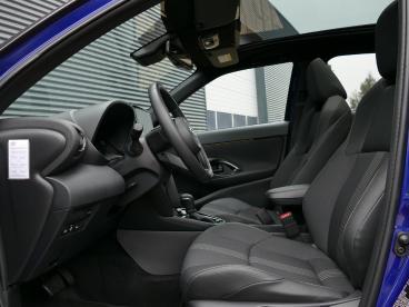 SPOTICAR Toyota Yaris 1.5 Hybrid Adventure | Adaptive Cruise Control | P Tweedehands - Hatchback Hybride Blauw - Drachten - 1200288636_4