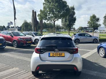 SPOTICAR Toyota Yaris 1.5 Vvt-i Style Airco | Parkeersensoren | Camera | Tweedehands - Hatchback Benzine Grijs - Dokkum - 1200301852_4