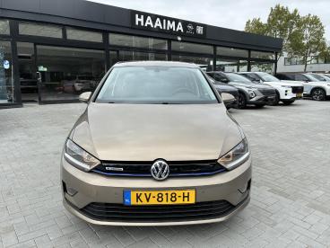 SPOTICAR Volkswagen Golf 1.0 Tsi Connected Series | Climate Control | Navig Tweedehands - Mpv Benzine Geel - Emmeloord - 1200302485_2