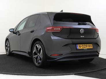 SPOTICAR Volkswagen Id.3 First 58 Kwh | Stoelverwarming | Camera | Navigati Tweedehands - Hatchback Elektrisch Grijs - Bergschenhoek - 1200287686_4