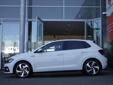 SPOTICAR Volkswagen Polo 2.0 Tsi Gti | 200pk | Dsg | Achteruitrijcamera | A Tweedehands -  Benzine Wit - Sneek - 1200267604_2