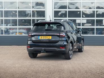 SPOTICAR Volkswagen T-cross 1.0 Tsi R-line L Automaat L R-line L Achteruitrijc Tweedehands - Suv Benzine Zwart - Waddinxveen - 1200301049_5