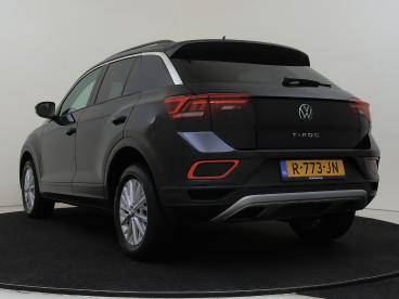 SPOTICAR Volkswagen T-roc 1.0 Tsi Life | Led-voor En Achterlichten | Achteru Tweedehands - Suv Benzine Zwart - Den Haag - 1200276882_4