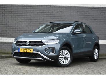 SPOTICAR Volkswagen T-roc 1.0 Tsi Life / Navi / Virtual Dashboard / Apple Ca Tweedehands - Suv Benzine Blauw - Mijdrecht - 1200283599_1
