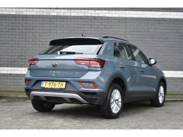 SPOTICAR Volkswagen T-roc 1.0 Tsi Life / Navi / Virtual Dashboard / Apple Ca Tweedehands - Suv Benzine Blauw - Mijdrecht - 1200283599_2