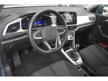 SPOTICAR Volkswagen T-roc 1.0 Tsi Life / Navi / Virtual Dashboard / Apple Ca Tweedehands - Suv Benzine Blauw - Mijdrecht - 1200283599_3