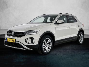 SPOTICAR Volkswagen T-roc 1.0 110pk Life | Navigatie | Airco | Adaptieve Cru Tweedehands - Suv Benzine Grijs - Oirschot - 1200294029_1