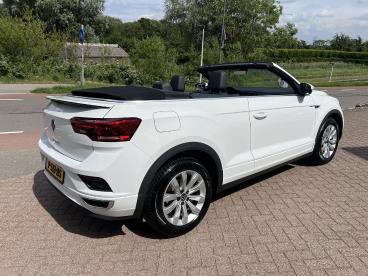 SPOTICAR Volkswagen T-roc Cabrio 1.5 Tsi 150 Pk R-line Automaat Windscherm, Tweedehands - Suv Benzine Wit - Krimpen Aan Den Ijssel - 1200295282_4