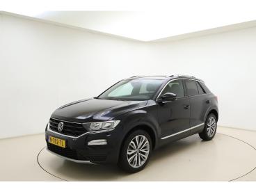 SPOTICAR Volkswagen T-roc 1.0 Tsi Style Business | Navigatie | Trekhaak | St Tweedehands - Suv Benzine Zwart - Leeuwarden - 1200299207_1