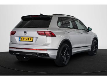 SPOTICAR Volkswagen Tiguan 1.4 Tsi Ehybrid R-line Business+ Winter Trekhaak H Tweedehands - Suv Plugin Hybrid Grijs - Almere - 1200296041_3