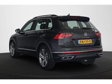 SPOTICAR Volkswagen Tiguan  Tweedehands - Suv Plugin Hybrid Zwart - Mijdrecht - 1200298146_4