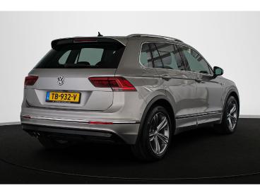 SPOTICAR Volkswagen Tiguan 1.4 Tsi Act Highline R-line Automaat Pano Stoelver Tweedehands - Suv Benzine Grijs - Mijdrecht - 1200301358_3