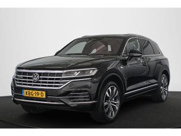 SPOTICAR Volkswagen Touareg 3.0 Tsi Ehybrid 4motion Elegance Trekhaak Luchtver Tweedehands - Suv Plugin Hybrid Zwart - Mijdrecht - 1200289822_1