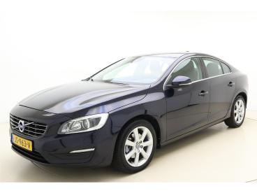SPOTICAR Volvo S60 1.5 T2 Kinetic Automaat | Navigatie | Cruise Conrt Tweedehands - Sedan Benzine Blauw - Dokkum - 1200279626_1
