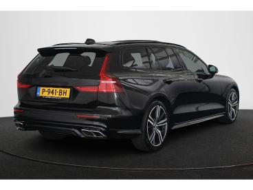 SPOTICAR Volvo V60 2.0 T6 Recharge Awd R-design Panoramadak 19" Achte Tweedehands - Stationwagen Plugin Hybrid Zwart - Mijdrecht - 1200292683_3