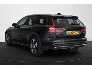 SPOTICAR Volvo V60 Cross Country 2.0 B5 Awd Plus Stuur/stoelverwarmin Tweedehands - Stationwagen Benzine Zwart - Mijdrecht - 1200293949_4