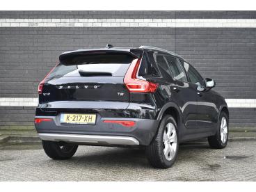 SPOTICAR Volvo Xc 40 1.5 T2 Momentum / Navi / Carplay & Android / Deale Tweedehands - Suv Benzine Zwart - Mijdrecht - 1200283572_2