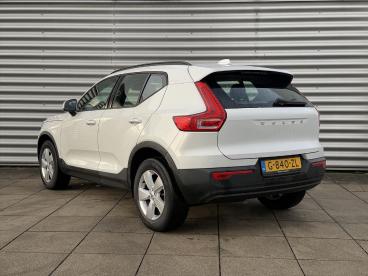 SPOTICAR Volvo Xc 40 T3 163pk Automaat | Bluetooth | Carplay/android Au Tweedehands - Suv Benzine Wit - Velp - 1200283992_4