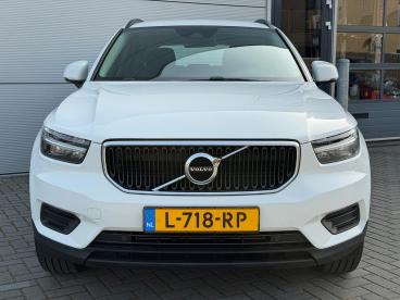 SPOTICAR Volvo Xc 40 T2 129pk Momentum Core Automaat | Climate Control Tweedehands - Suv Benzine Wit - Elst - 1200288652_2
