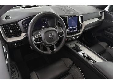 SPOTICAR Volvo Xc60 2.0 T6 Plug-in Hybrid Awd R-design Pano Trekhaak H Tweedehands - Suv Plugin Hybrid Grijs - Mijdrecht - 1200302431_5