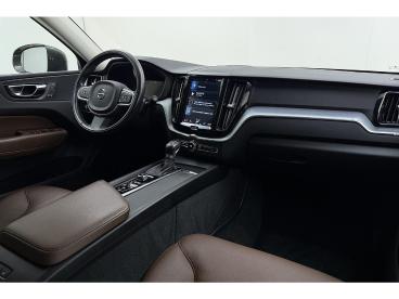SPOTICAR Volvo Xc60 2.0 T5 Momentum Automaat | Lederen Bekleding | Weg Tweedehands - Suv Benzine Grijs - Leeuwarden - 1200303616_3