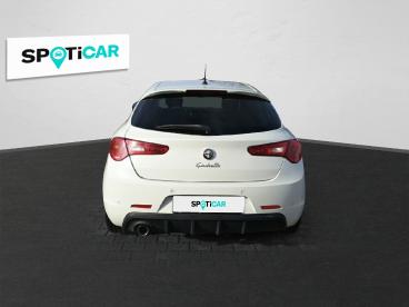 SPOTICAR Alfa Romeo Giulietta 1.4 Tb Sprint Uzywany - Sedan Benzyna Biały - Wroclaw - 1200219896_5