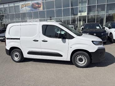 SPOTICAR Citroën Berlingo 1.5 Diesel Uzywany - Dostawcze Diesel Biały - Warszawa - 1200221761_4